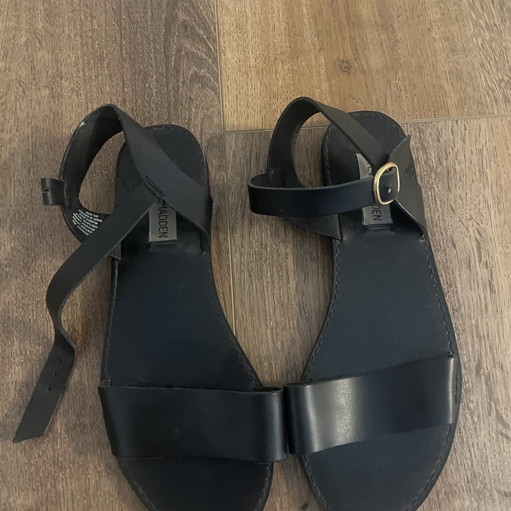 Steve Madden Black Ankle-Strap Leather Sandals